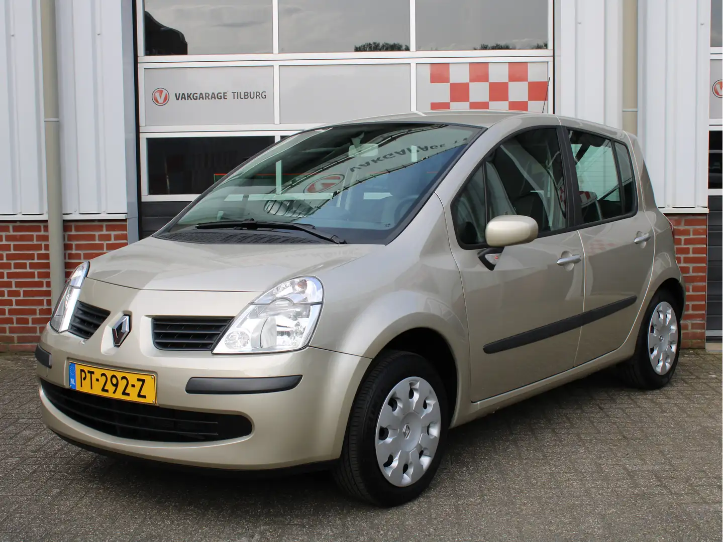 Renault Modus 1.4-16V Expression Airco/CV/Stuurbekrachtiging/Rad Коричневий - 1