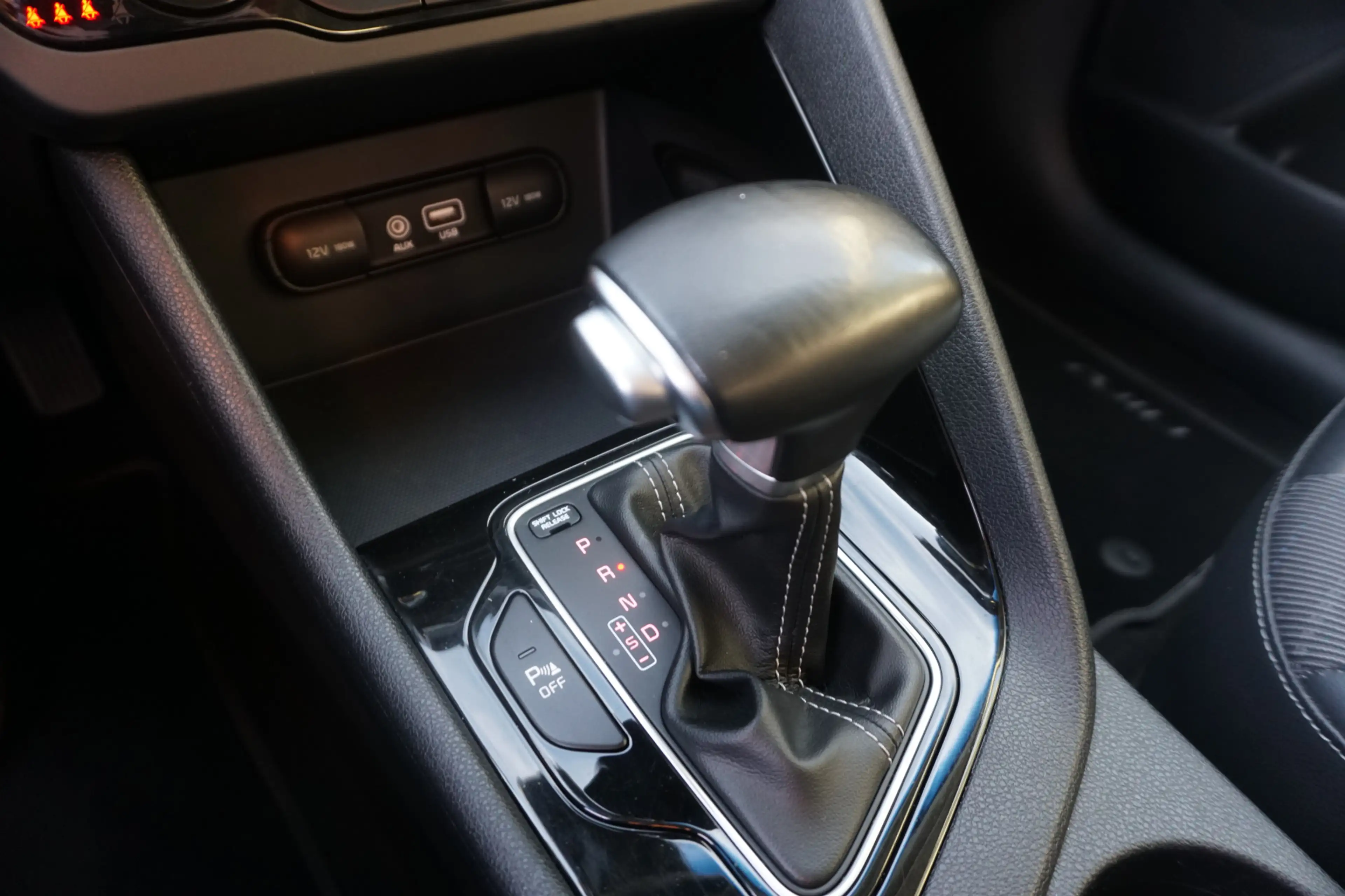 Kia Niro 1.6 GDi Hybrid DynamicLine | CAMERA | TREKHAAK | W — photo 10