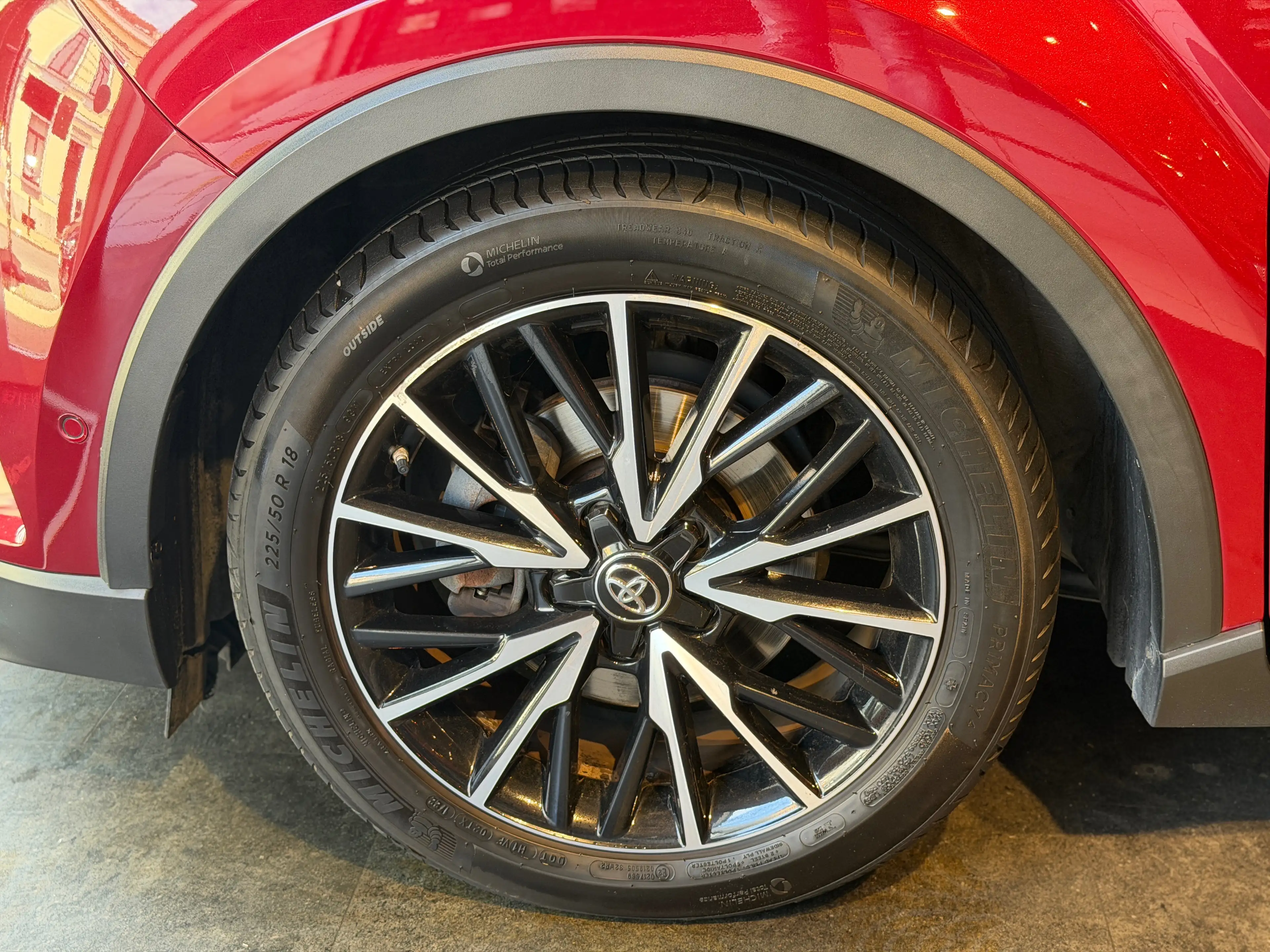 Toyota C-HR Hybrid 1.8i VVT-i * CARNET FULL * GARANTIE * SIEGES CHAUFFANTS — photo 10