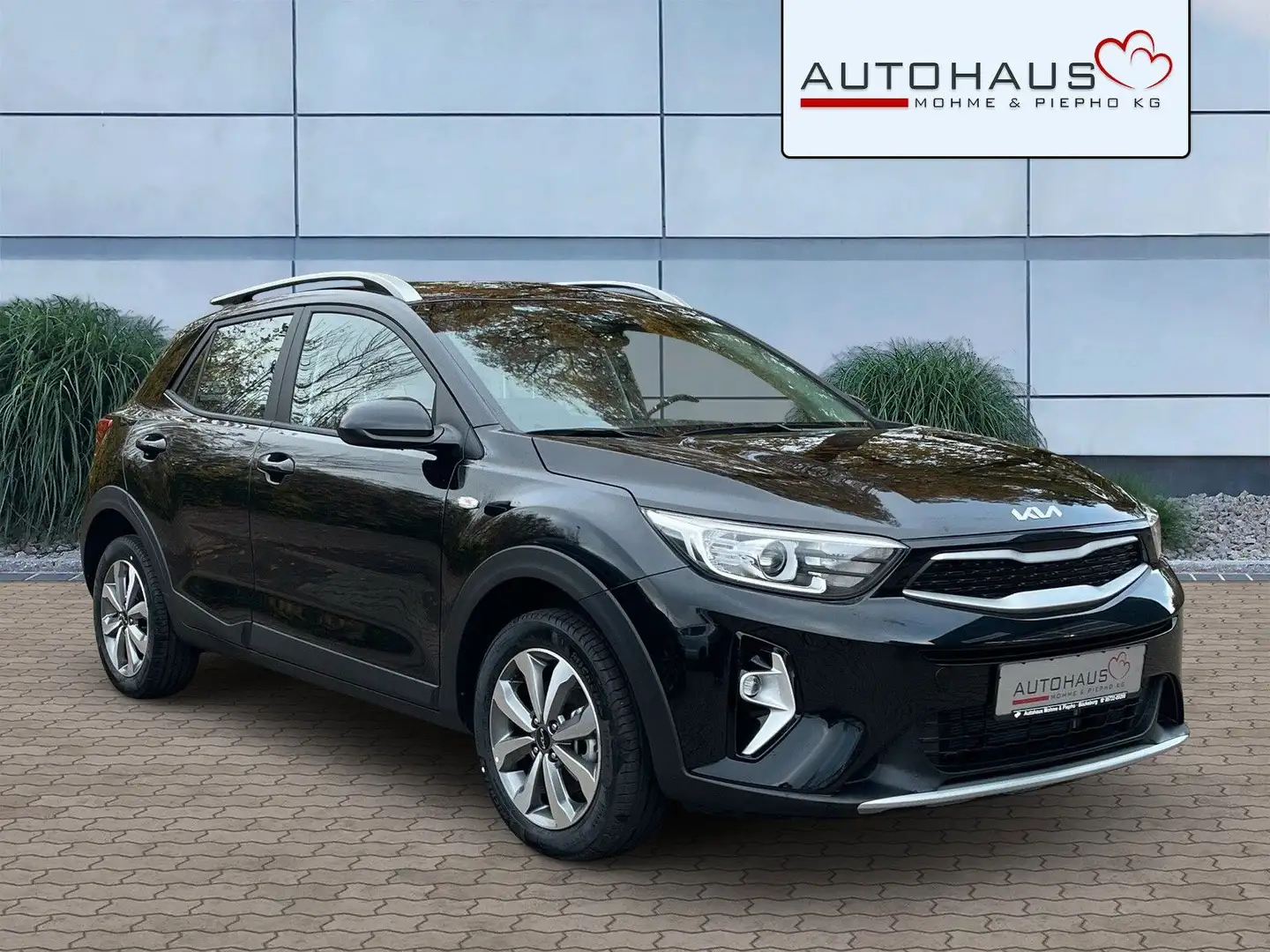 Kia Stonic Vision *NAVI*TEMPOMAT*CARPLAY* Noir - 1