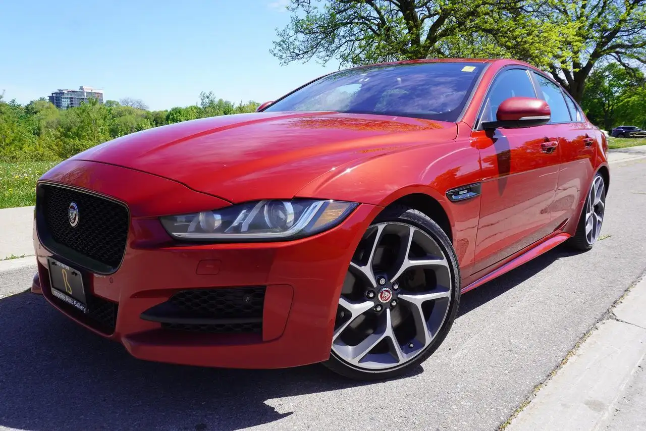 2017 Jaguar XE