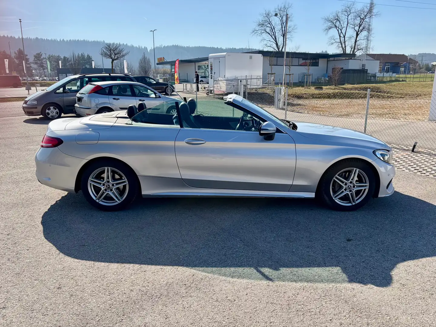 Mercedes-Benz C 180 C 180 Cabrio 9G-TRONIC AMG Line Silber - 2