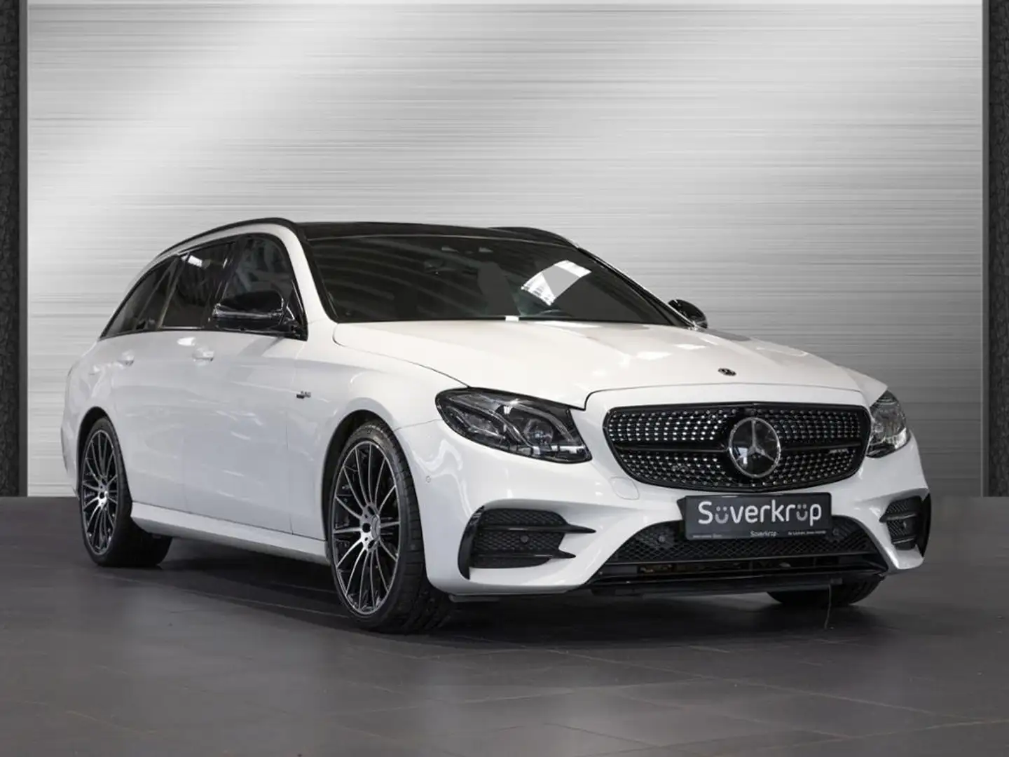 Mercedes-Benz E 53 AMG 4M+ T AMG NIGHT COMAND DRIVERS WIDE 360 Weiß - 2