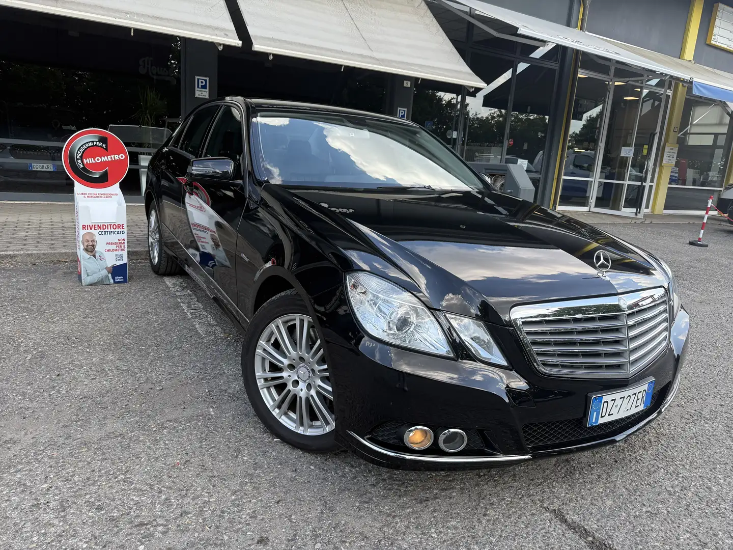 Mercedes-Benz E 350 cdi be Elegance 4matic auto Czarny - 1