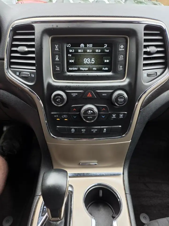 Jeep Grand Cherokee снимка Jeep Grand Cherokee