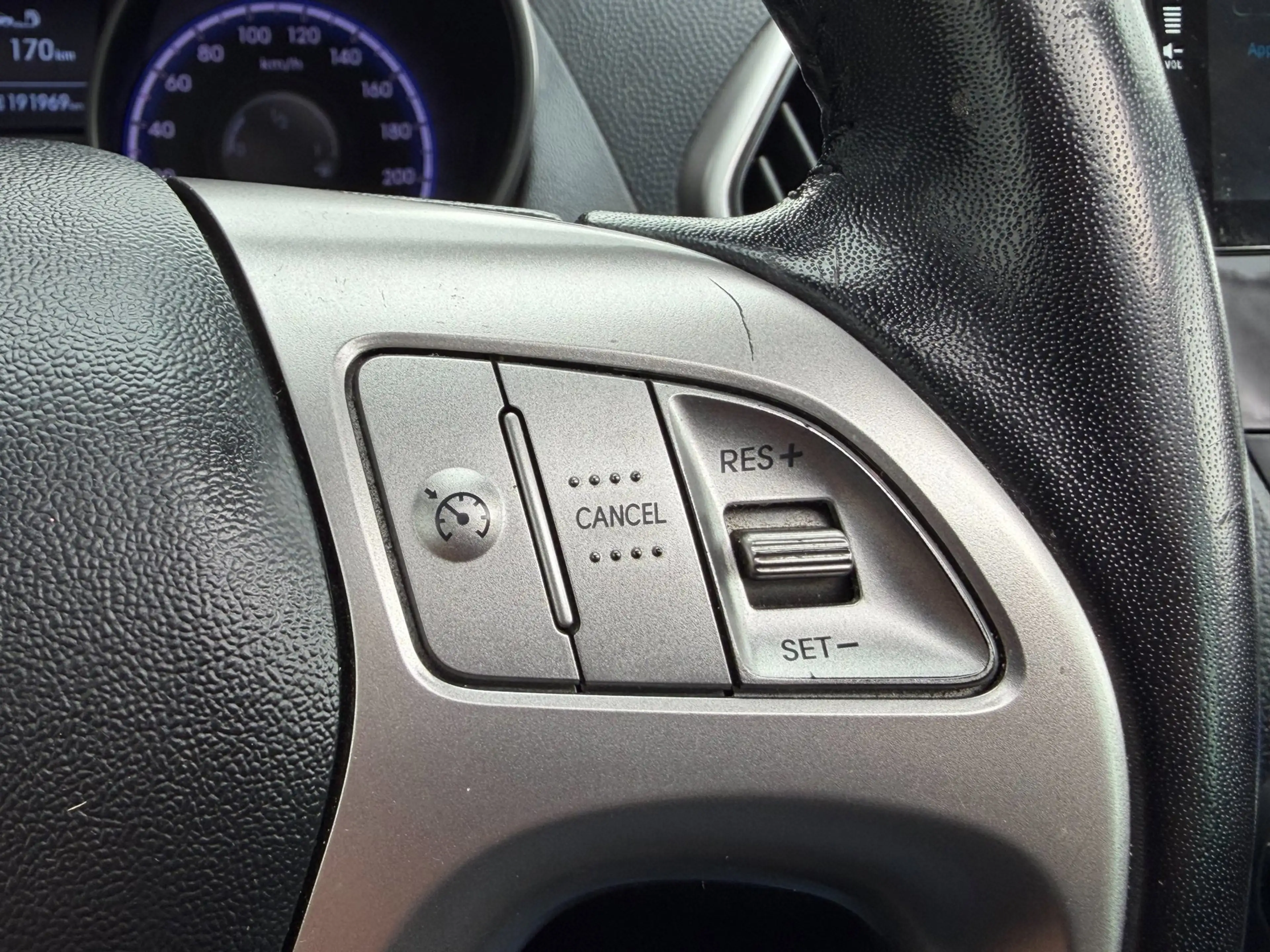 Hyundai iX35 2.0i|Pano|Airco|Cruise control|Nieuw APK — photo 9