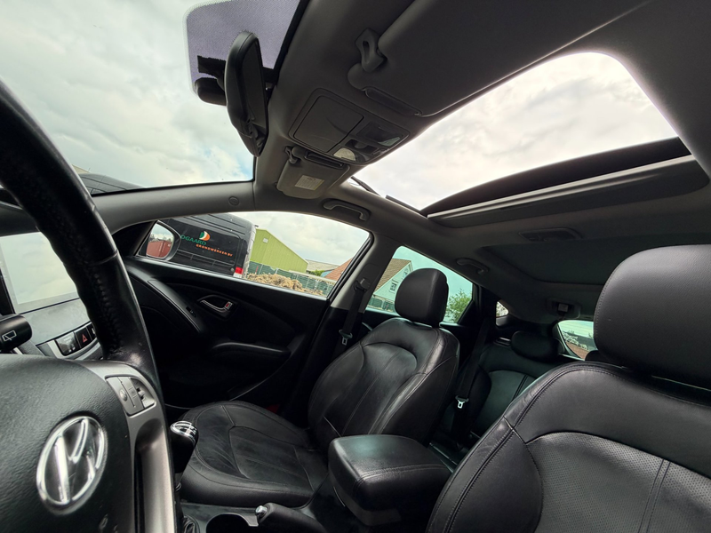 Hyundai iX35 2.0i|Pano|Airco|Cruise control|Nieuw APK — photo 18