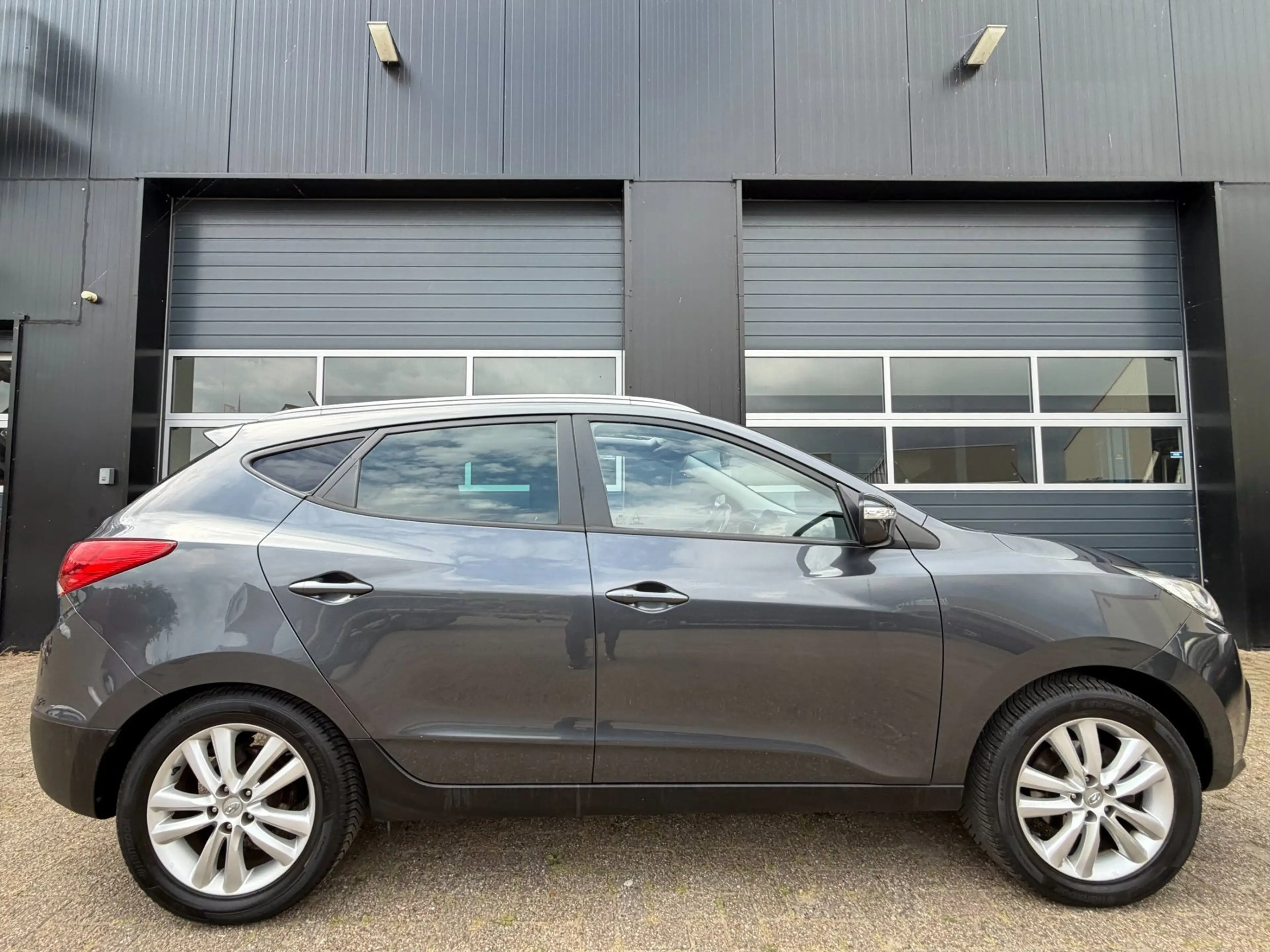 Hyundai iX35 2.0i|Pano|Airco|Cruise control|Nieuw APK — photo 2