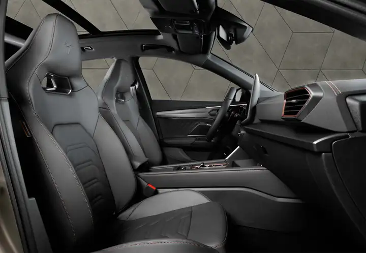 Cupra Formentor 1.4 e-Hybrid DSG 2023, foto 16