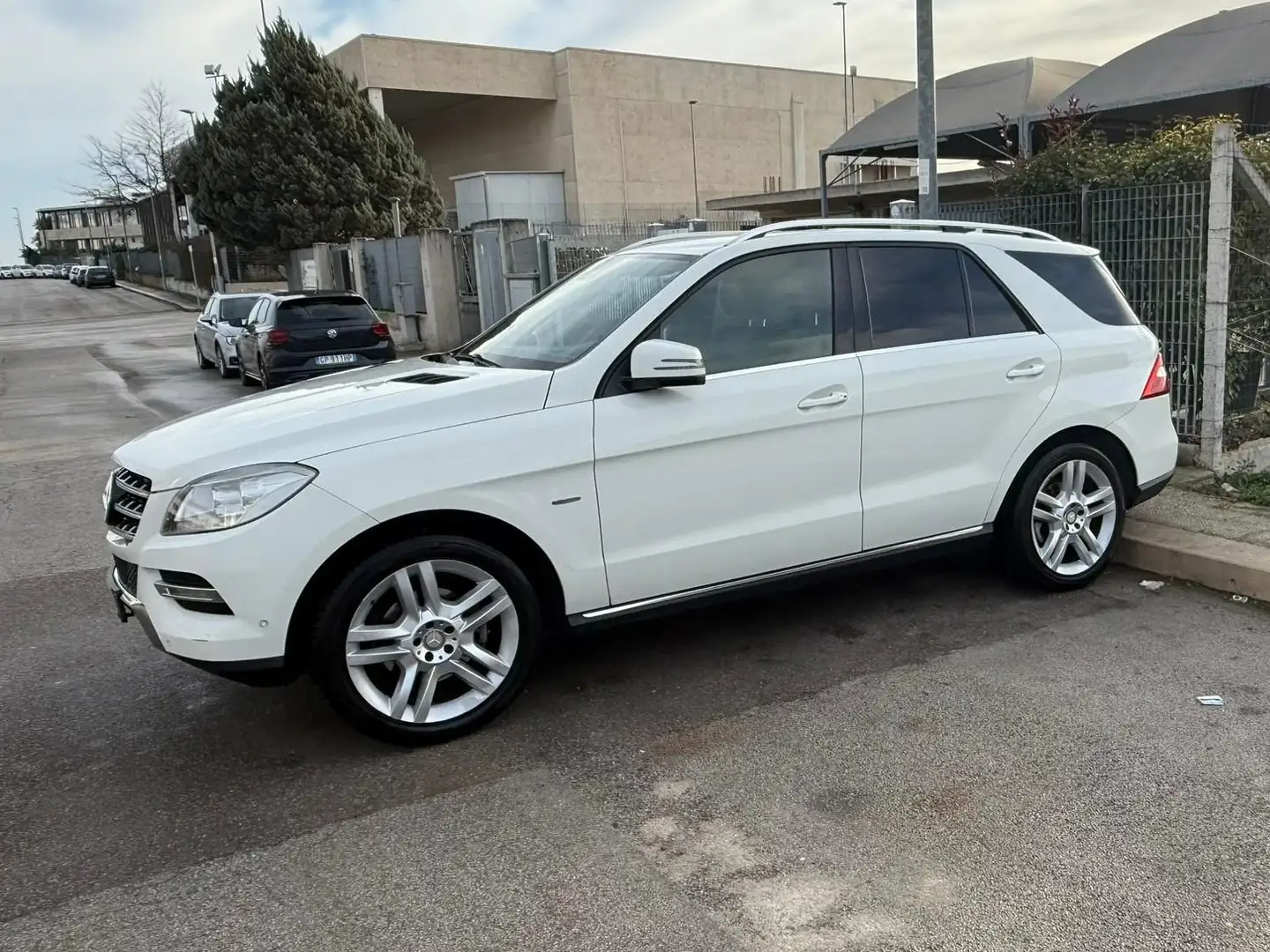 Mercedes-Benz ML 250 bt Premium 4matic auto Bianco - 2