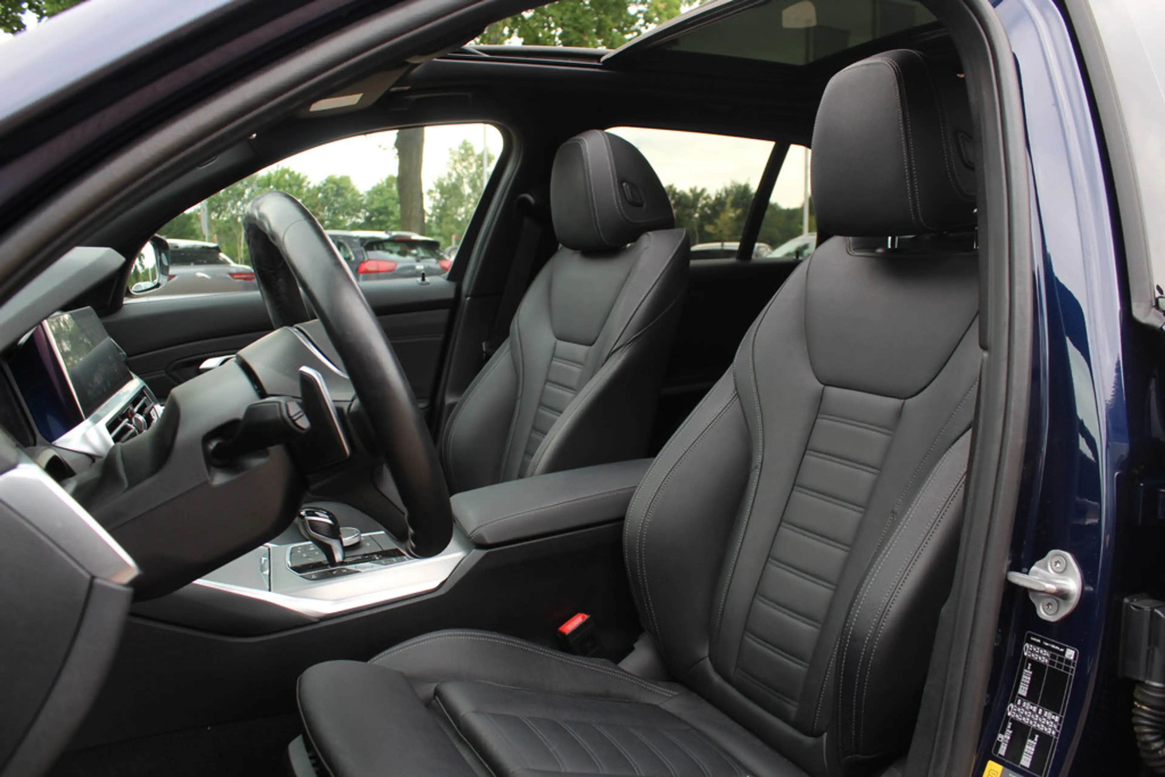 BMW 330 3-serie Touring 330i High Executive Ed. M Sport / — photo 7