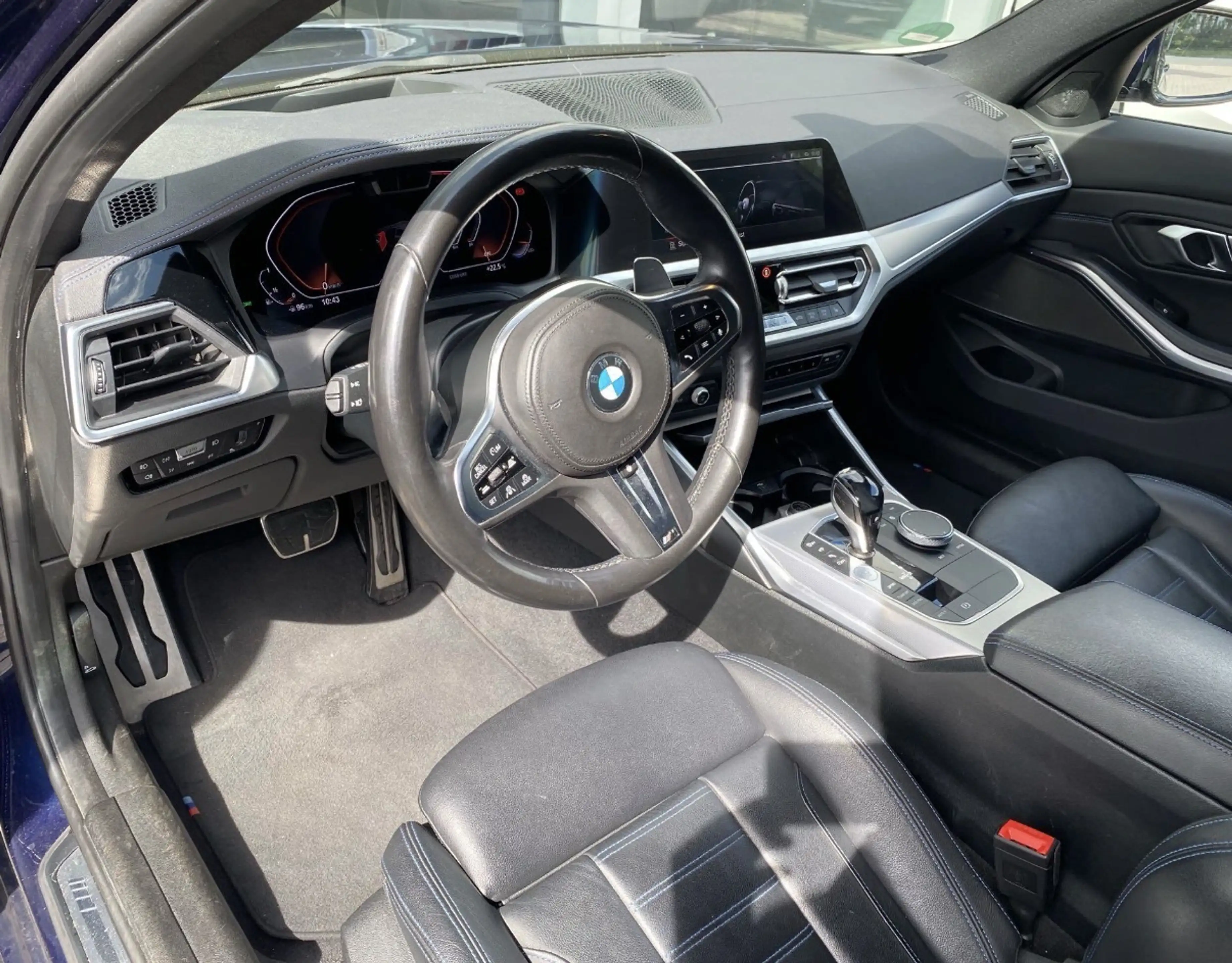 BMW 330 3-serie Touring 330i High Executive Ed. M Sport / — photo 5