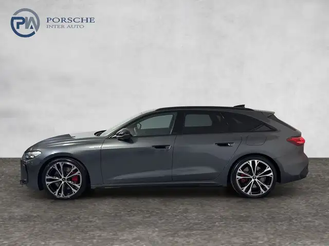 Audi A5 view 3