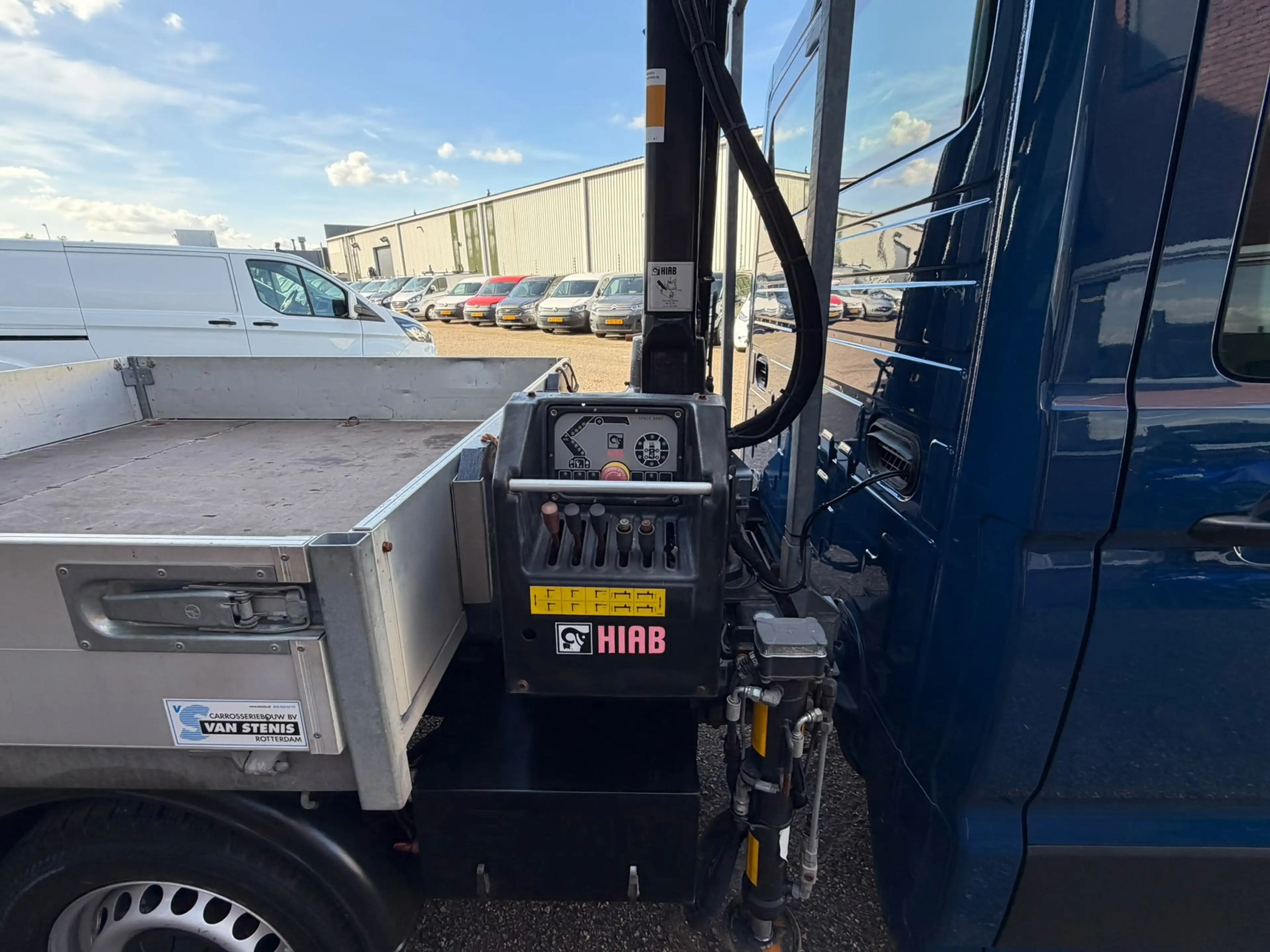 Volkswagen Crafter 35 2.0 TDI Pickup / DC / HIAB Kraan / Trekhaak 6 p — photo 14