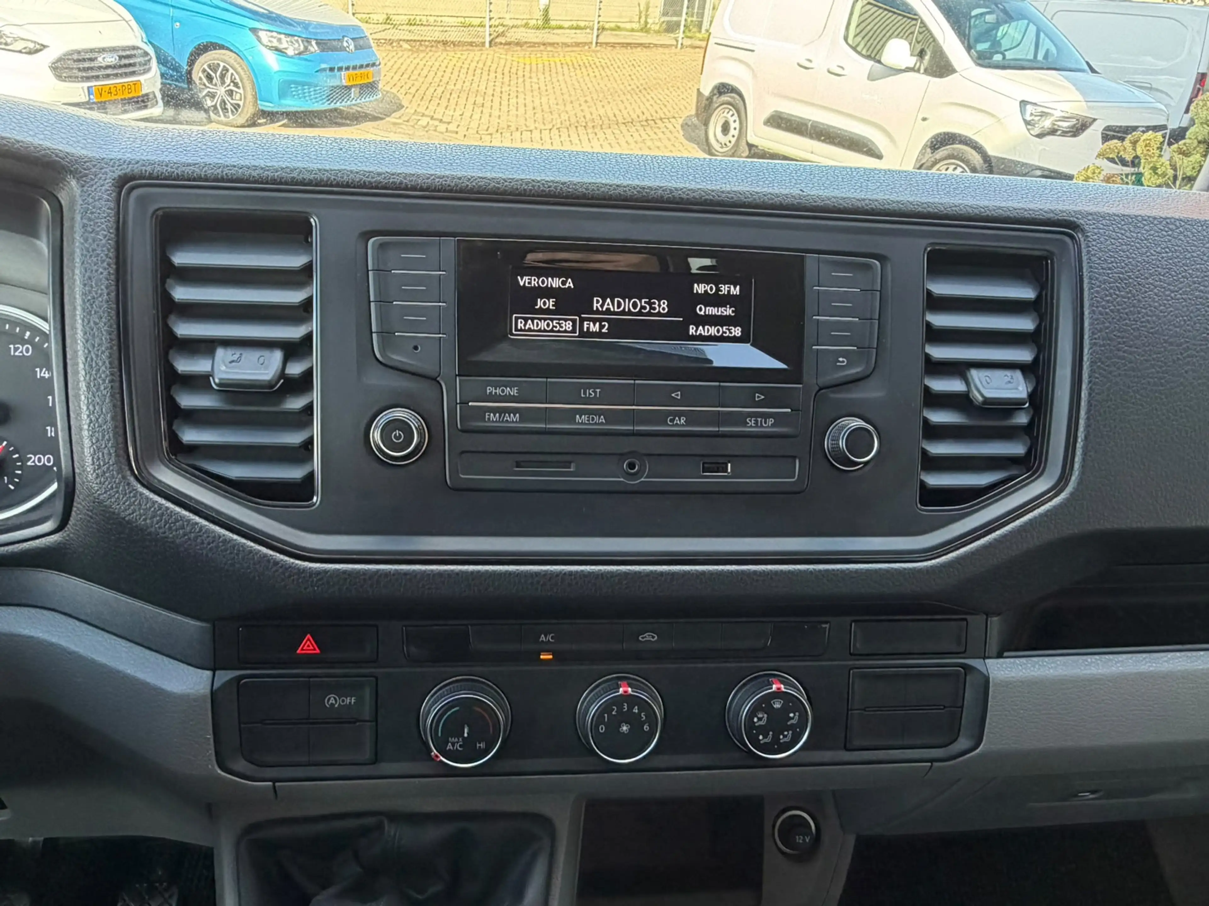 Volkswagen Crafter 35 2.0 TDI Pickup / DC / HIAB Kraan / Trekhaak 6 p — photo 17