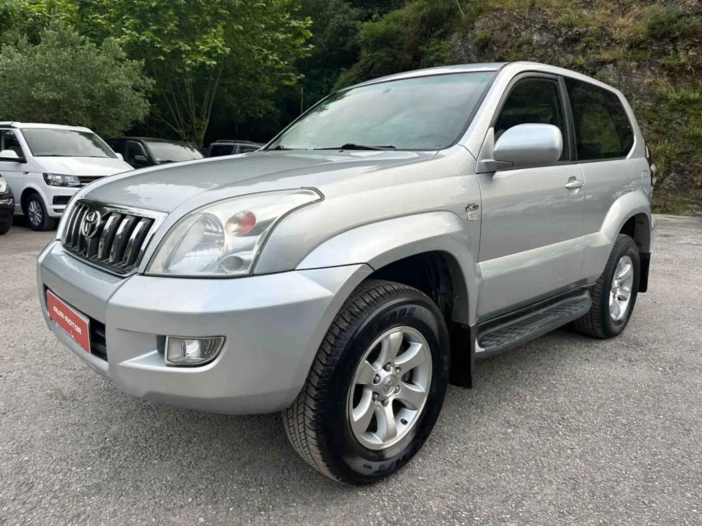 Toyota Land Cruiser 3.0D-4D VX Plateado - 2