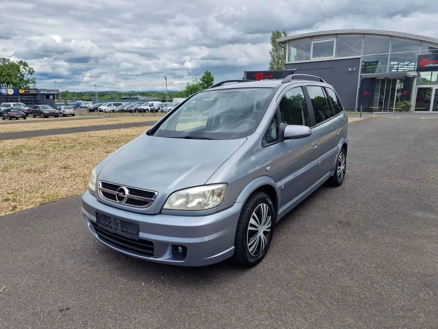 Opel Zafira A Edition 7.Sitze/ Klima/ Navigation Stříbrná - 1