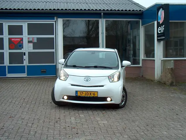 Toyota iQ 1.0 VVTi Aspiration