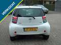 Toyota iQ 1.0 VVTi Aspiration Weiß - thumbnail 3