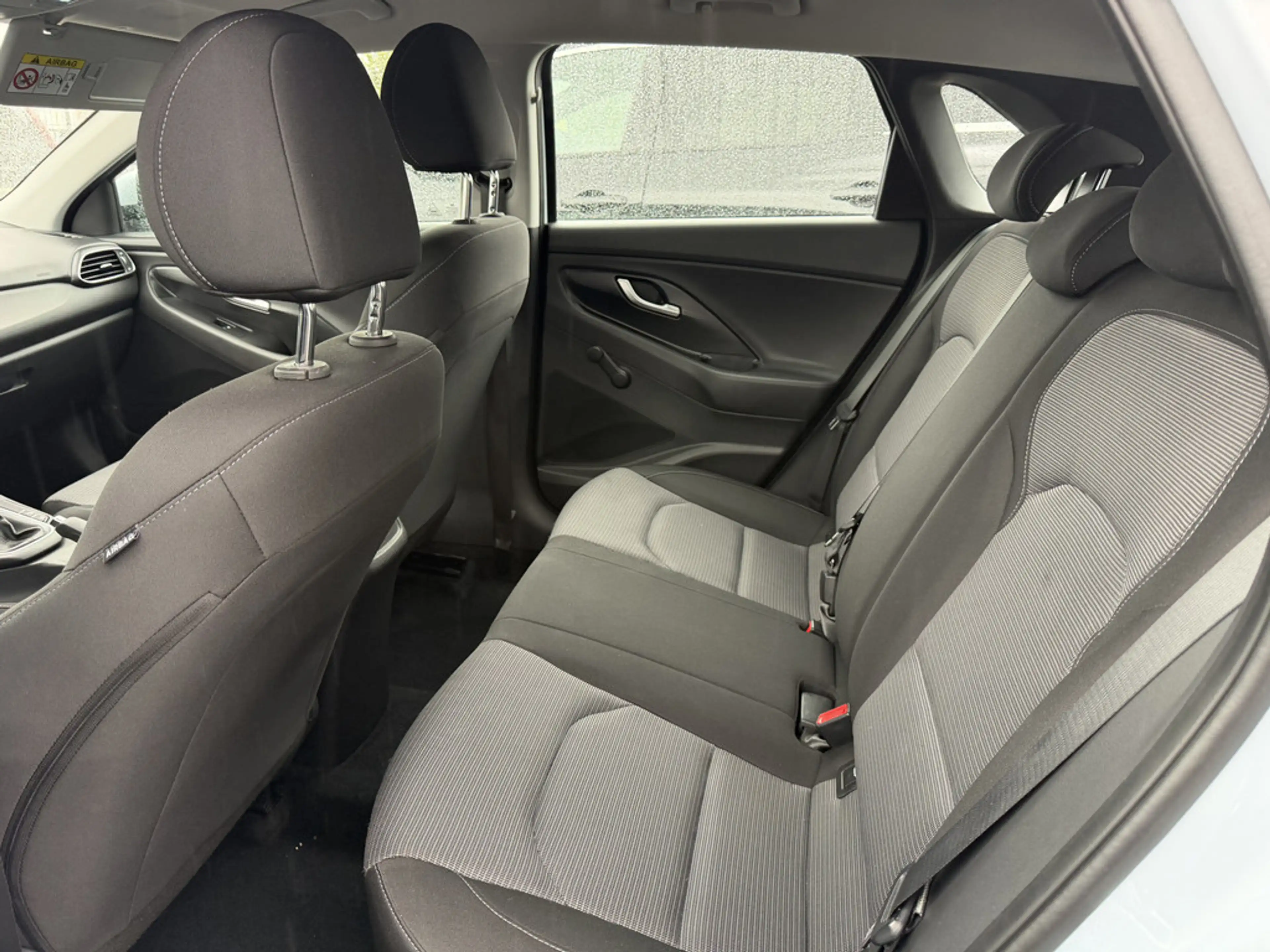 Hyundai i30 1.4 Select — photo 5