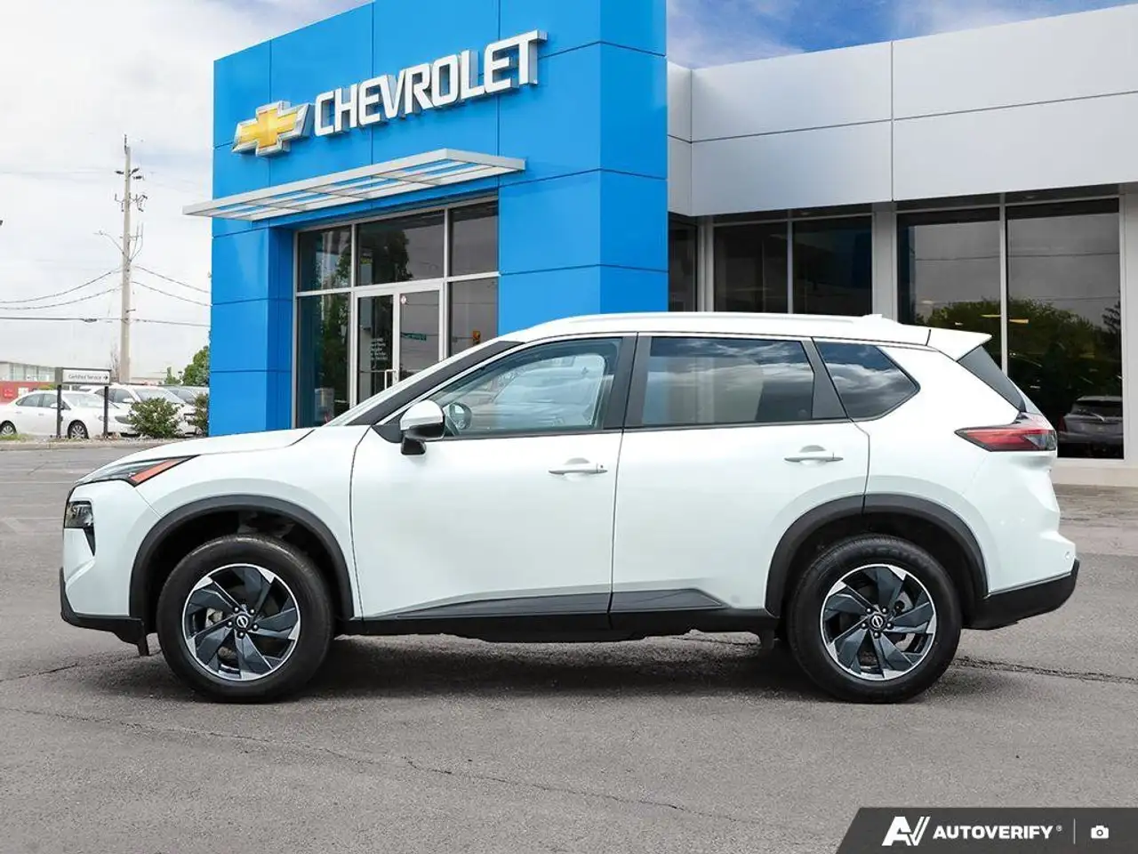 Nissan Rogue снимка Nissan Rogue