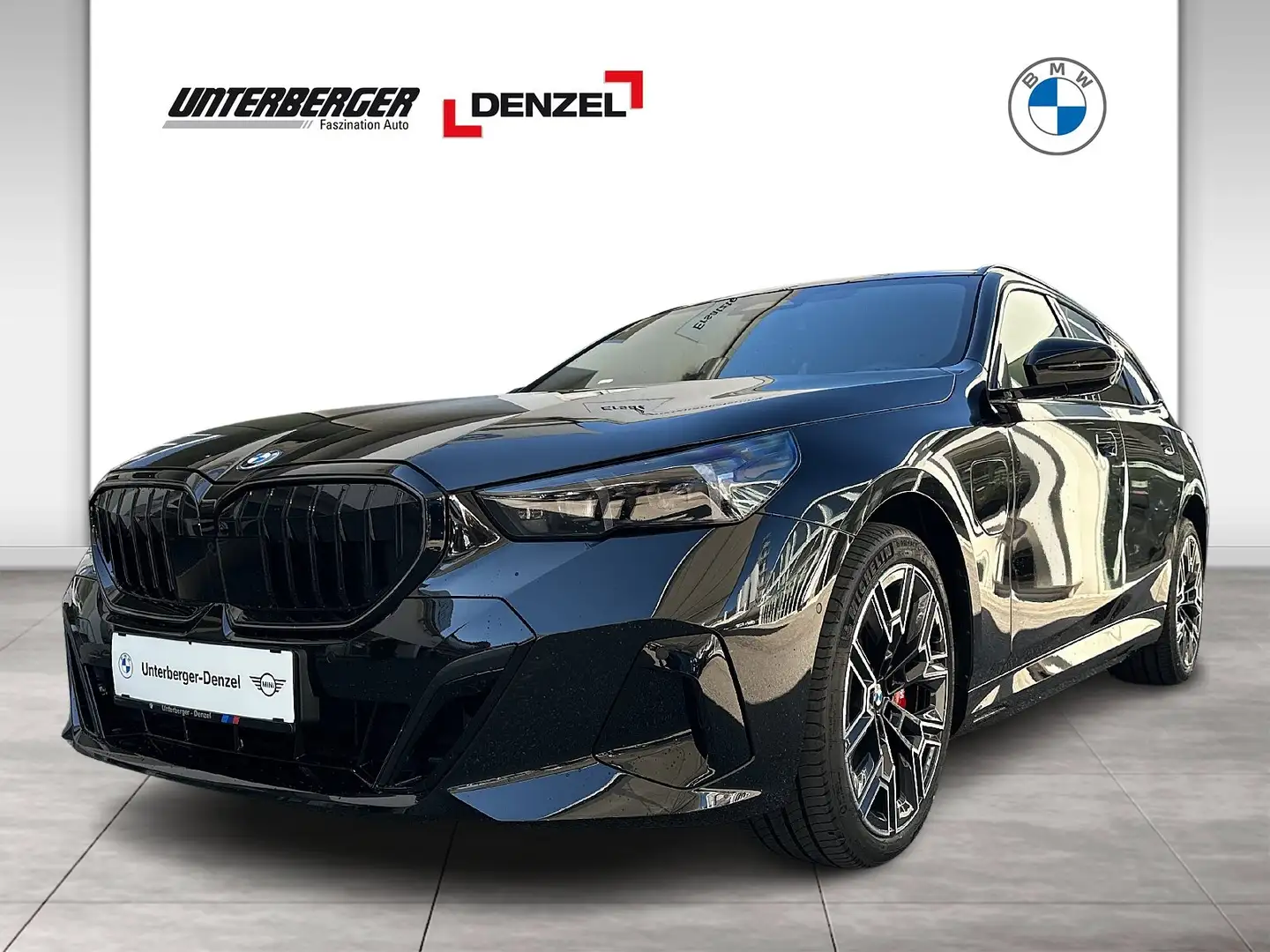 BMW 550 e xDrive Touring (G61) M Sportpaket Head-Up Schwarz - 1