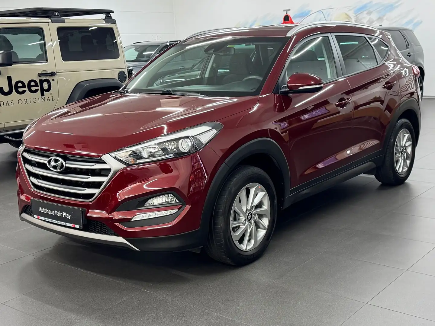 Hyundai TUCSON blue Intro Edition NAVI/AHK/KAMERA/U-FREI Rouge - 1