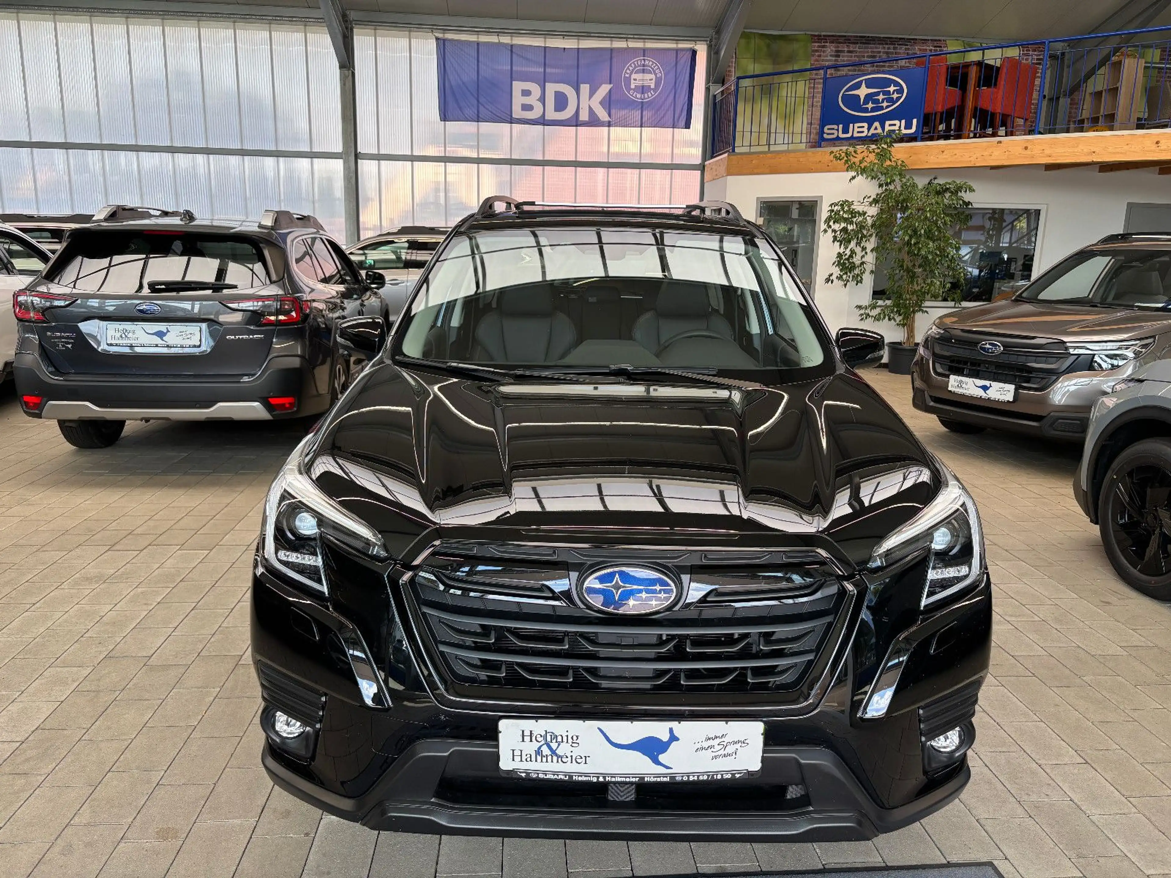 Subaru Forester Edition Black Platinum — photo 5