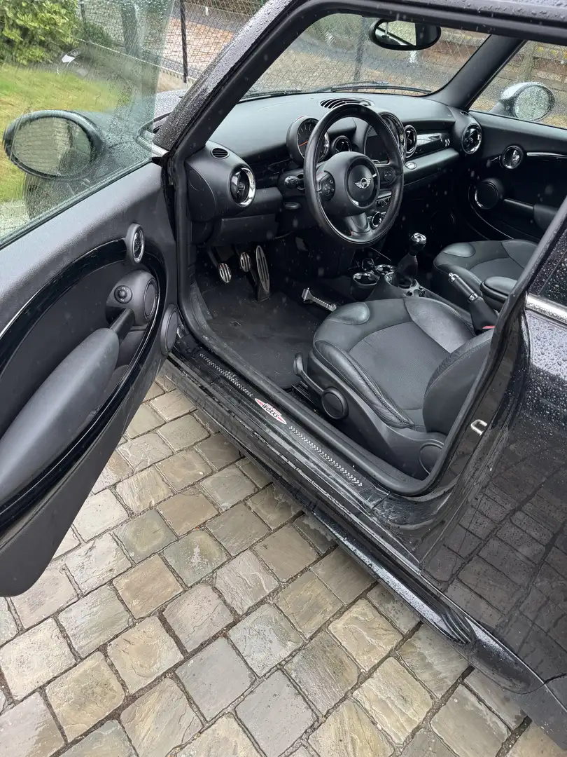 MINI John Cooper Works - 2