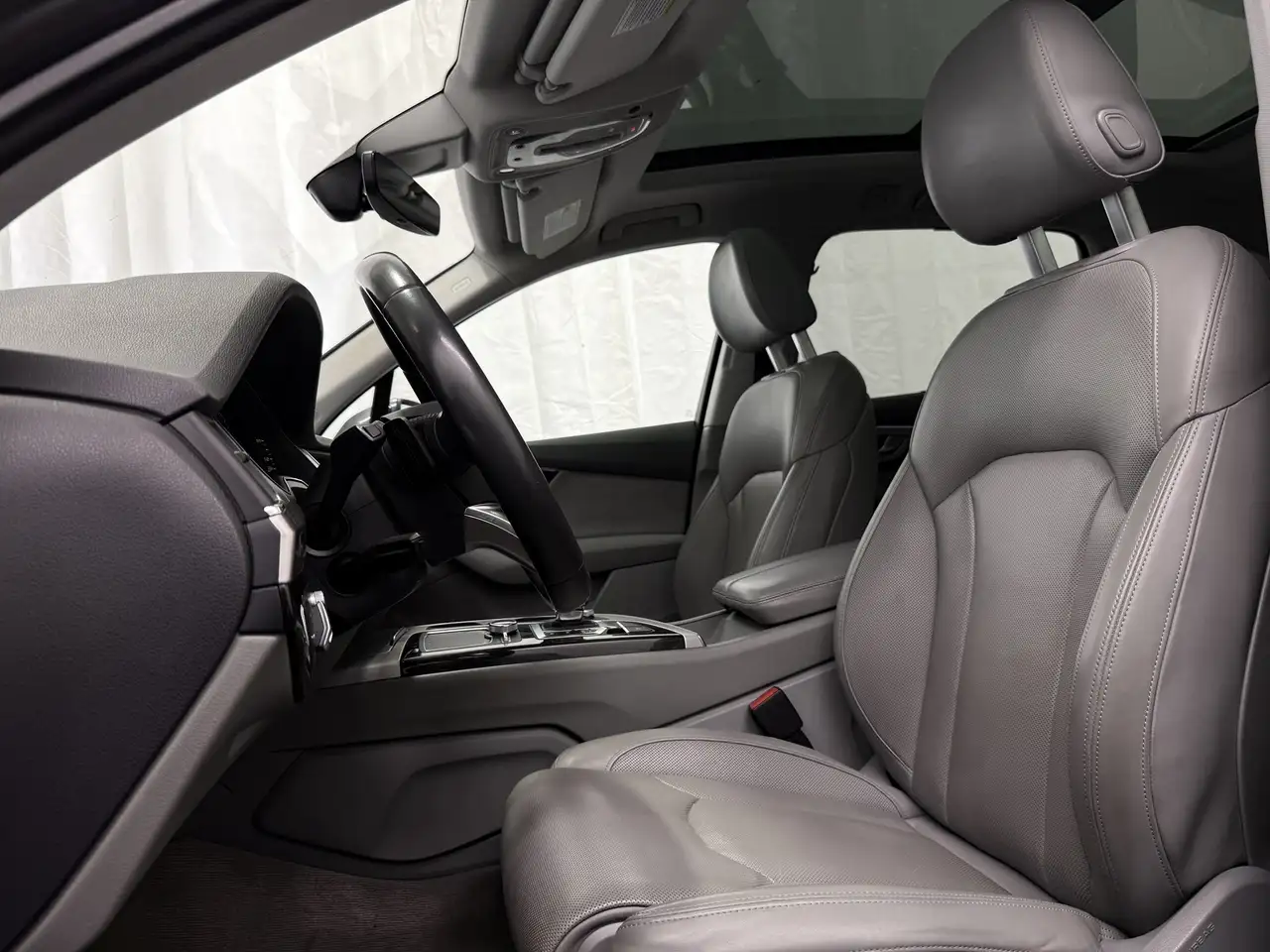 Audi Q7 photo Audi Q7