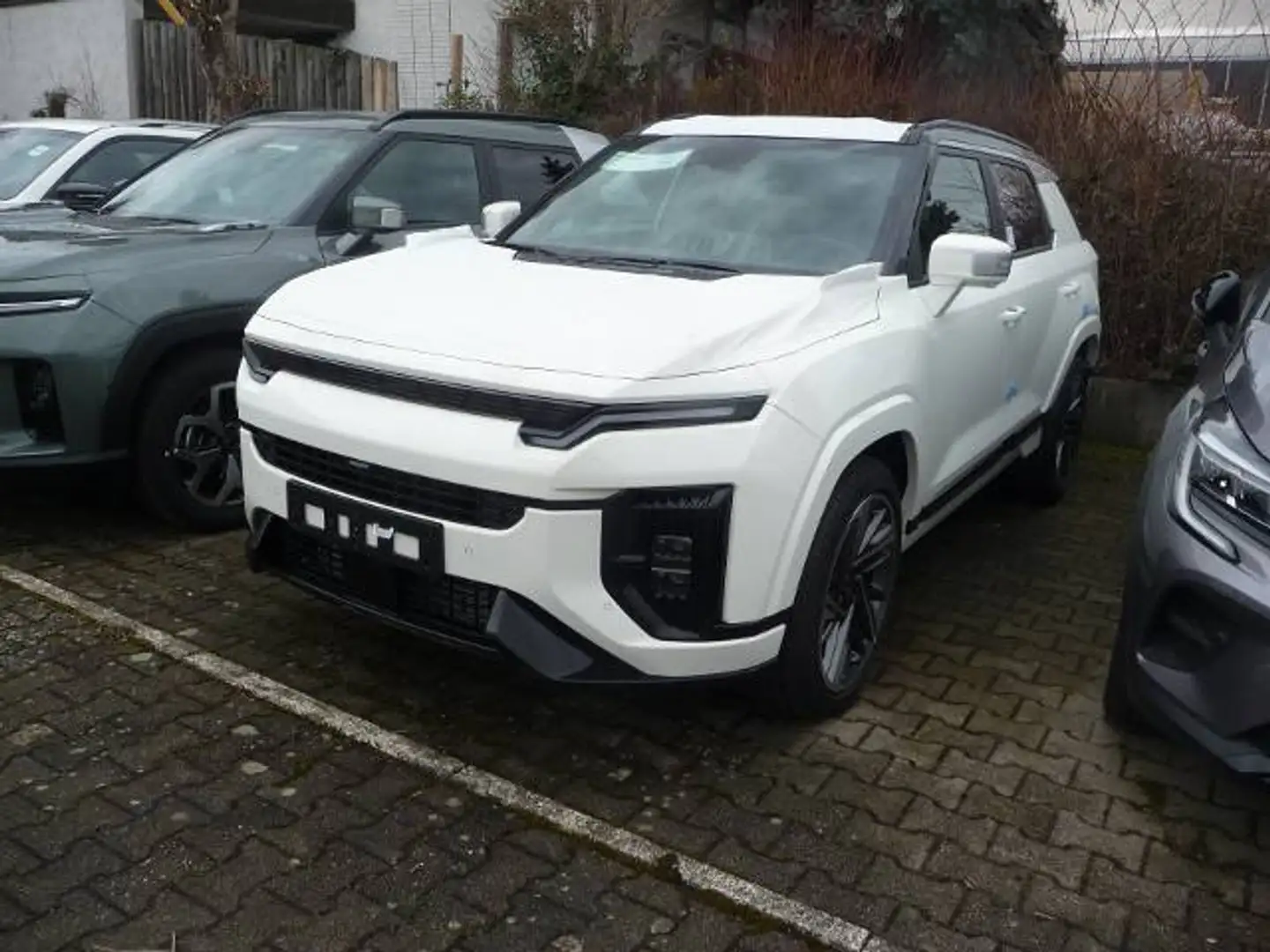 KGM Sonstige KGM Actyon 1,5 GDI AT LUX Weiß - 1