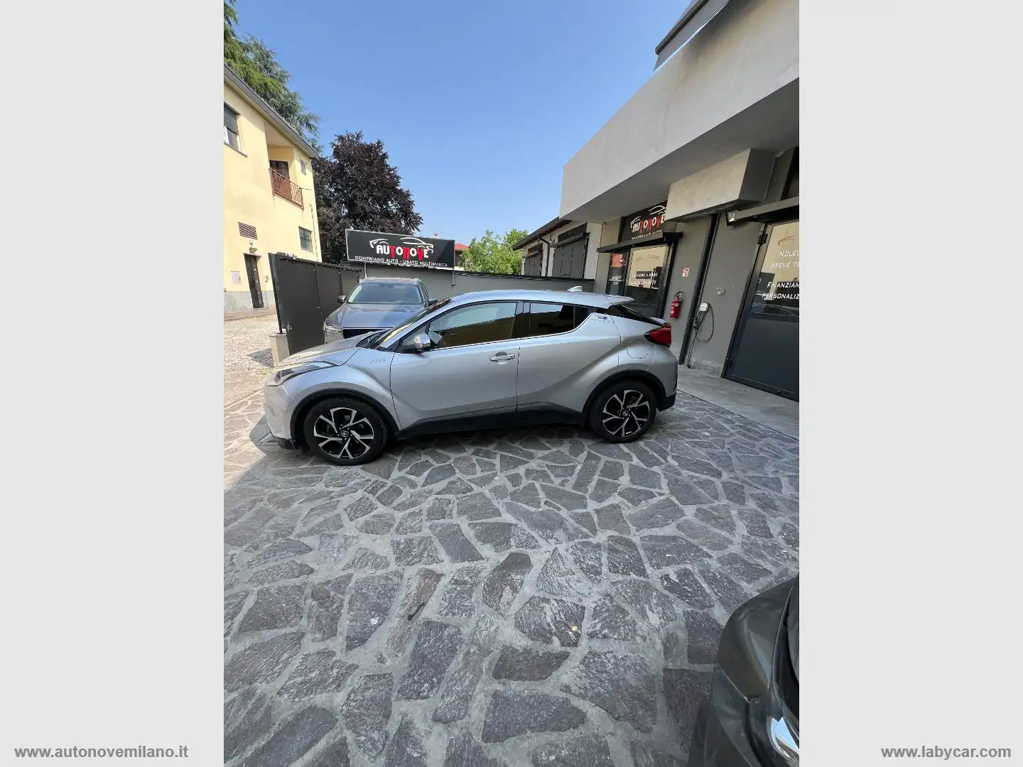 Toyota C-HR 1.8 Hybrid E-CVT Trend WWW.AUTONOVEMILANO.IT Plateado - 2