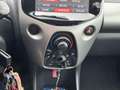 Toyota Aygo 1.0 VVT-i x-play | 69pk | Camera | Dealer Onderhou Schwarz - thumbnail 20