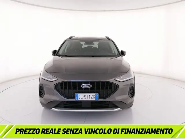 Ford Focus view 5