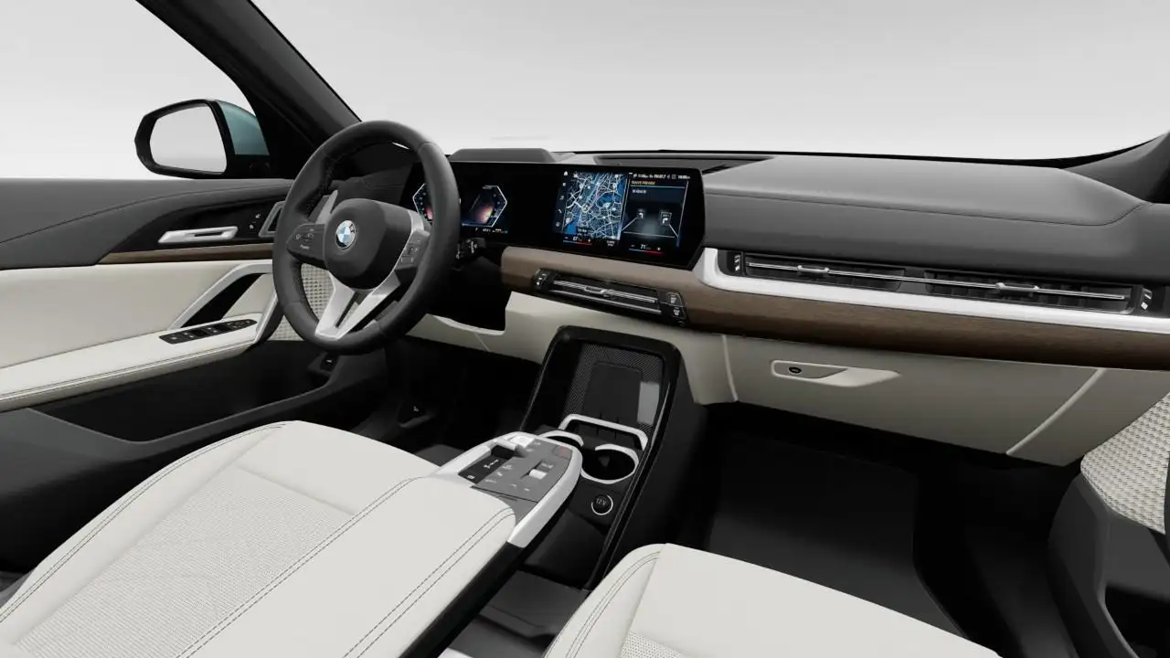 BMW X1 снимка BMW X1