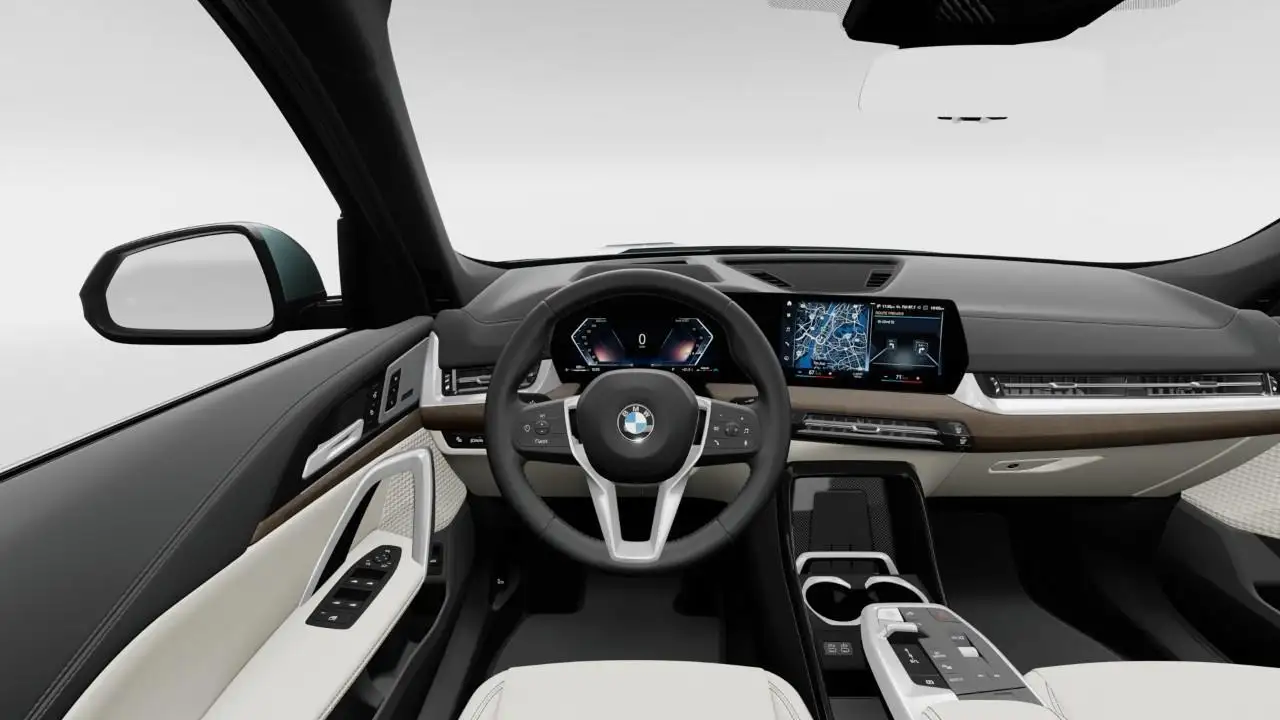 BMW X1 снимка BMW X1