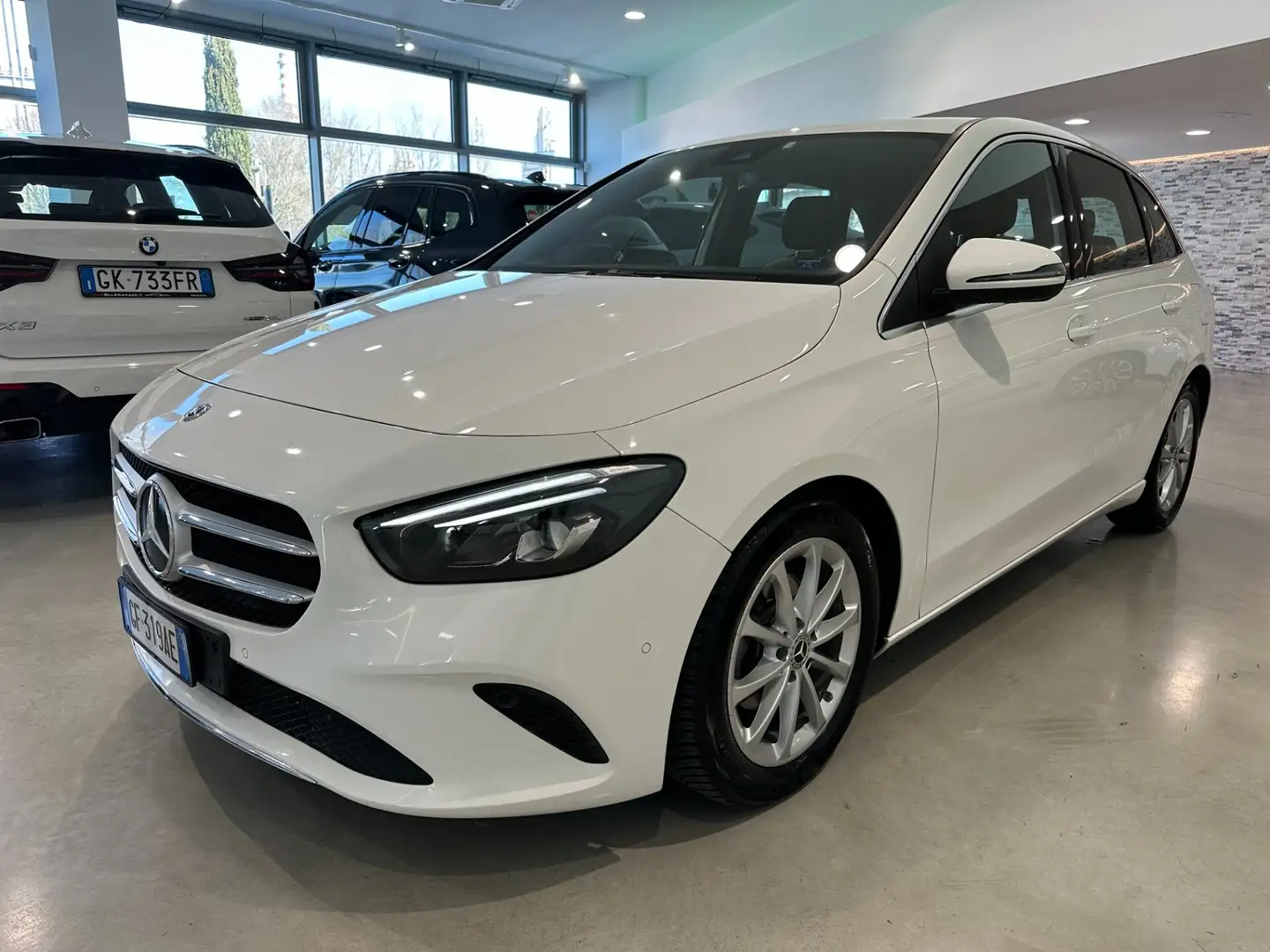 Mercedes-Benz B 180 B 180 d Automatic Sport Plus Wit - 2