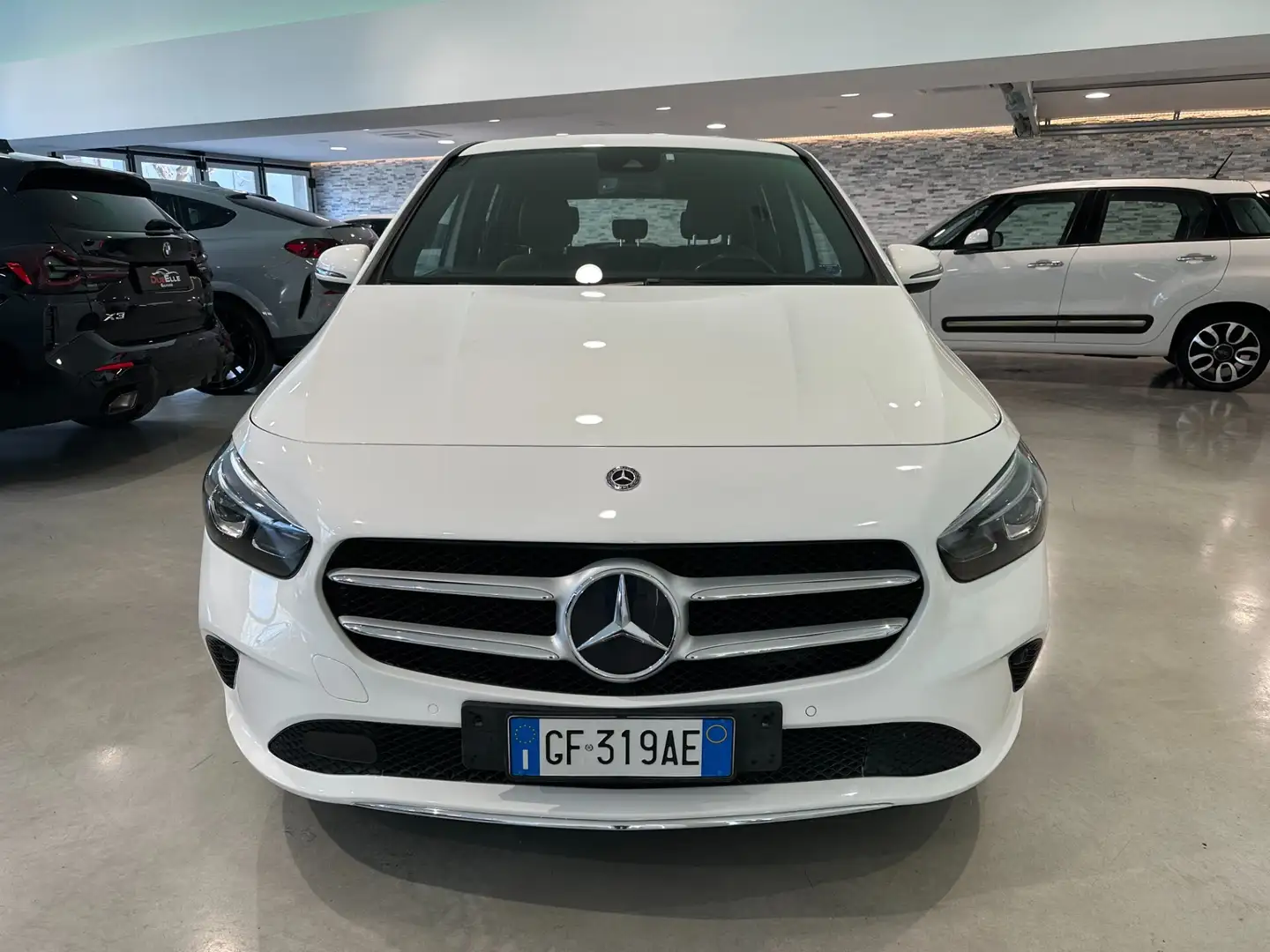 Mercedes-Benz B 180 B 180 d Automatic Sport Plus Wit - 1
