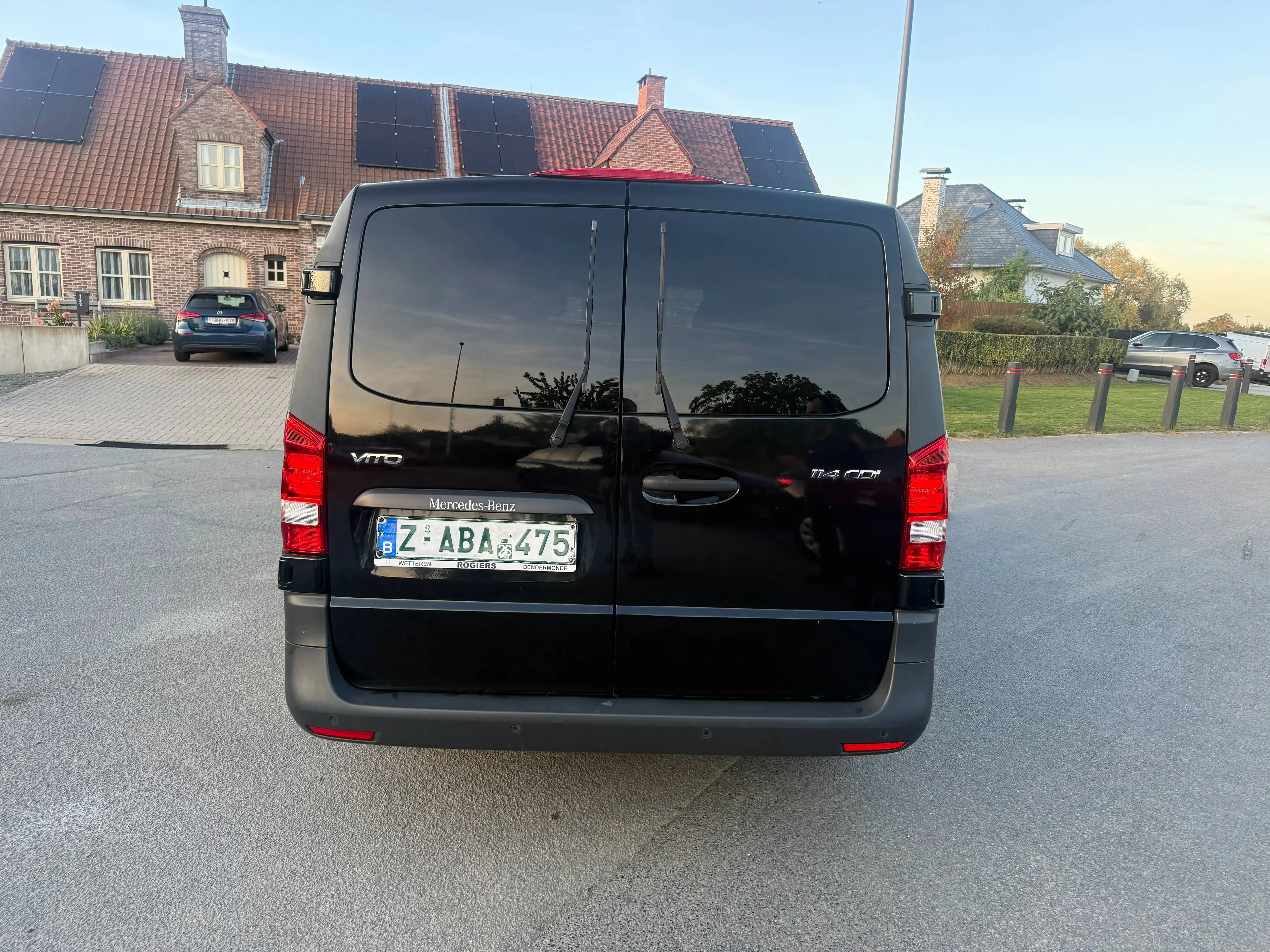 Mercedes-Benz Vito 114 cdi 2200cc L2 Lang 1er Proprio Carnet  Mercedes *Facture 3850 euro 2026*Etat *Neuve*netto 7851* — photo 5