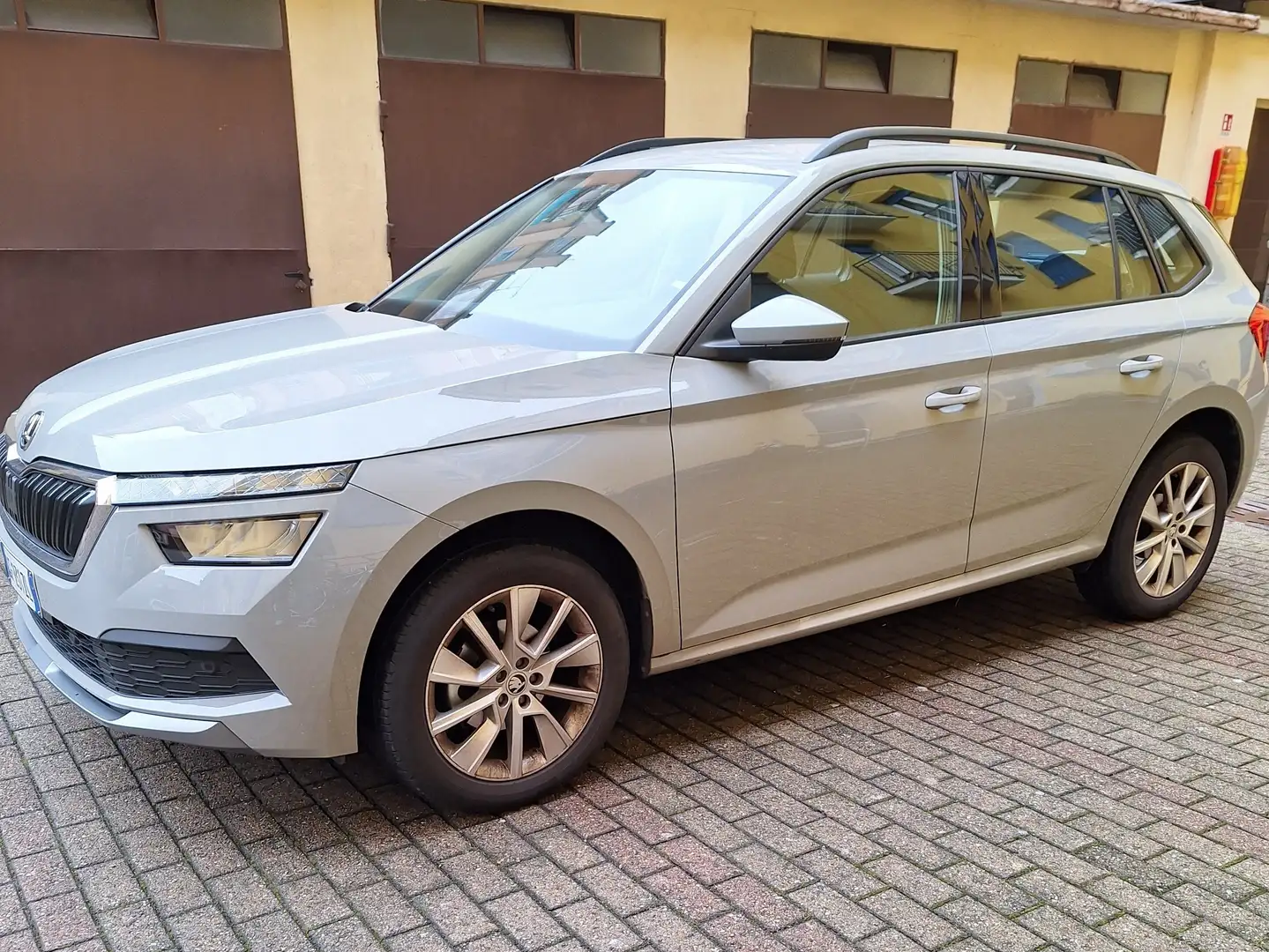 Skoda Kamiq Kamiq 1.0 tsi Ambition 110cv Grigio - 1