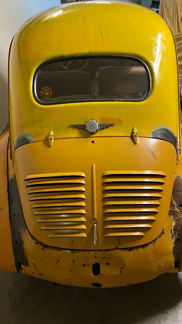 Renault R 4 Żółty - 2