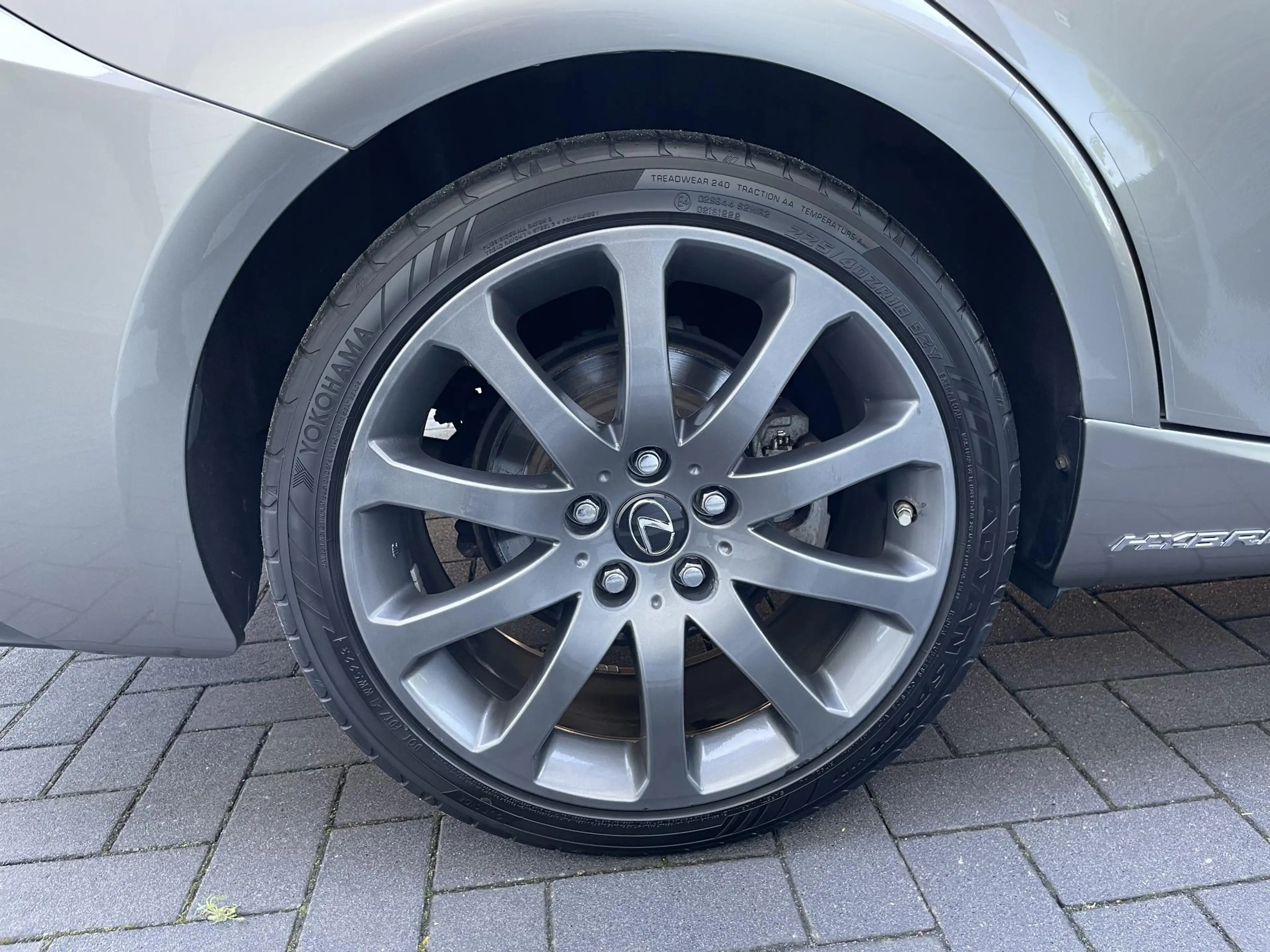 Lexus IS 300 300h Hybrid Luxury Line Dealer onderhouden. — photo 9