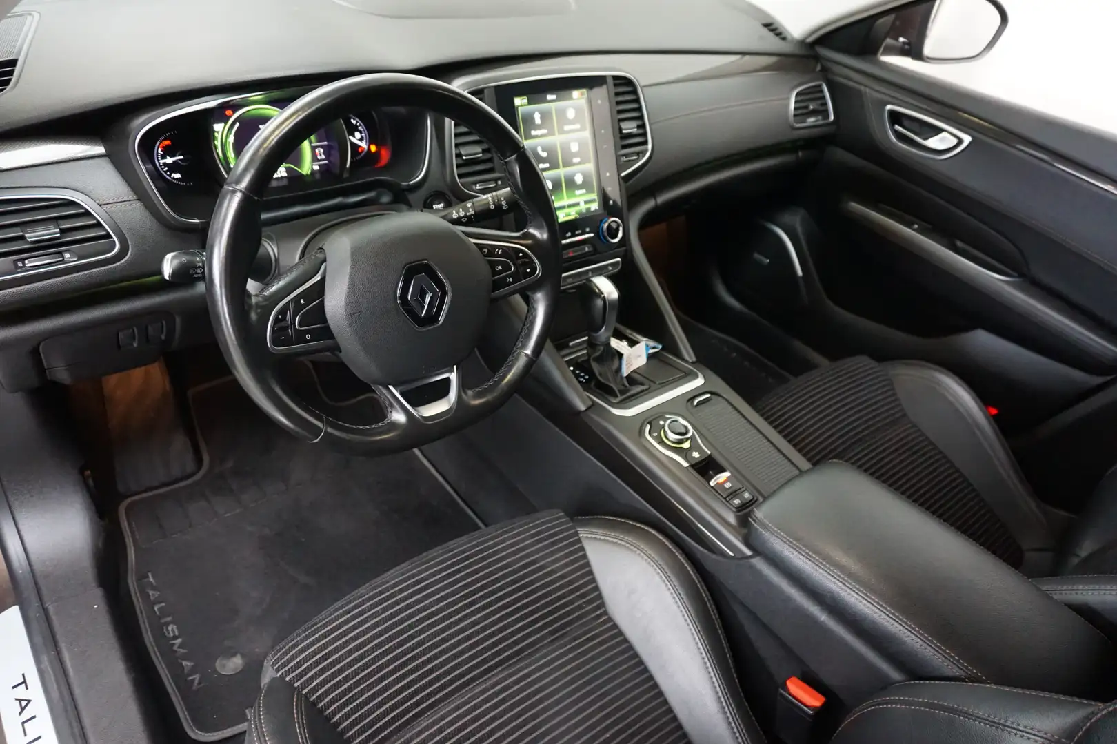 Renault Talisman Estate 1.6 TCe Intens AUTOMAAT! 200 PK! MASSAGE BO Braun - 2