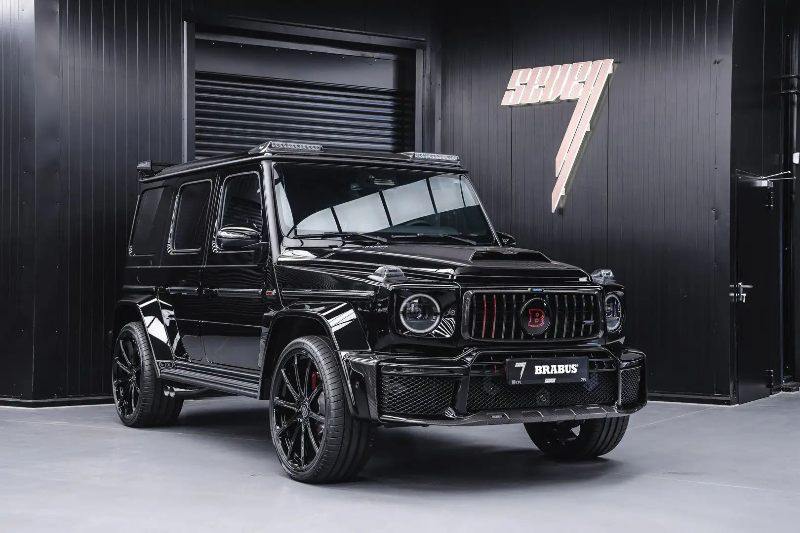 Mercedes-Benz G 63 AMG BRABUS G800 MY25 + A22 + Widestar Carbon Pack I&II Schwarz - 1