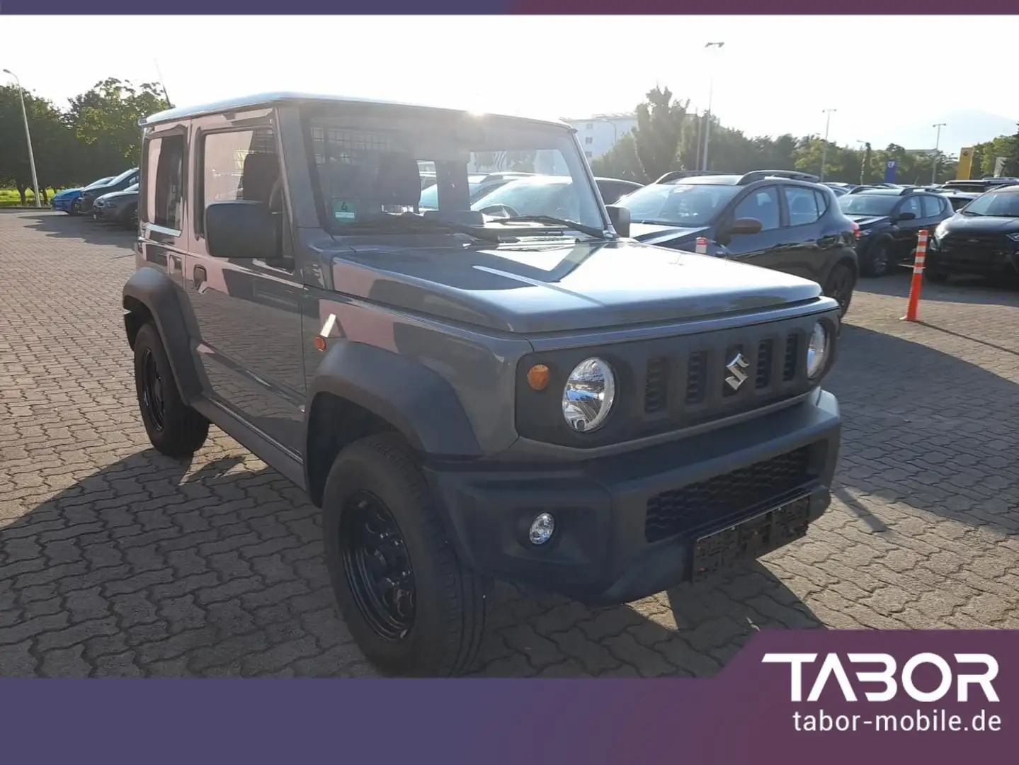 Suzuki Jimny 1,5 102 4WD Comfort AHK Temp SHZ Klima Grau - 2