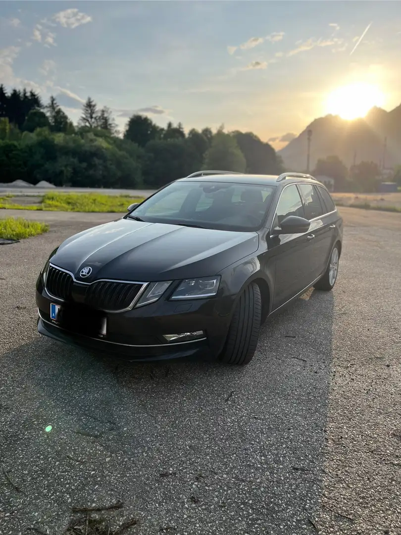 Skoda Octavia 1,6 TDI - Style / ACC / AHK Schwarz - 1
