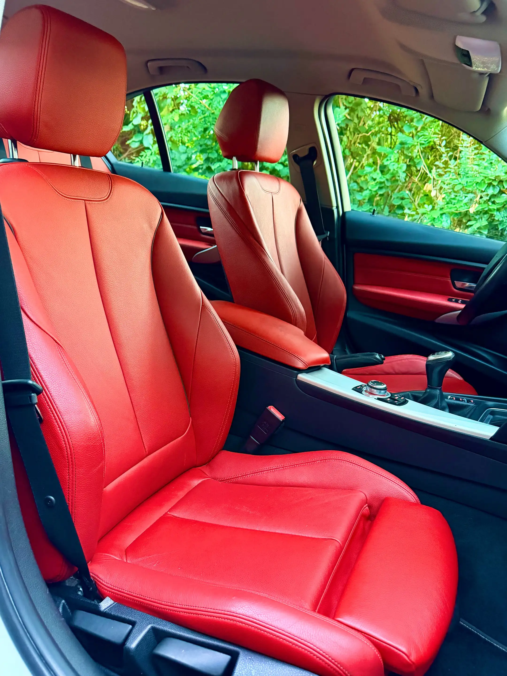 BMW 316 316 d // Sg Sport - Navi - Cuir // Business Line — photo 13
