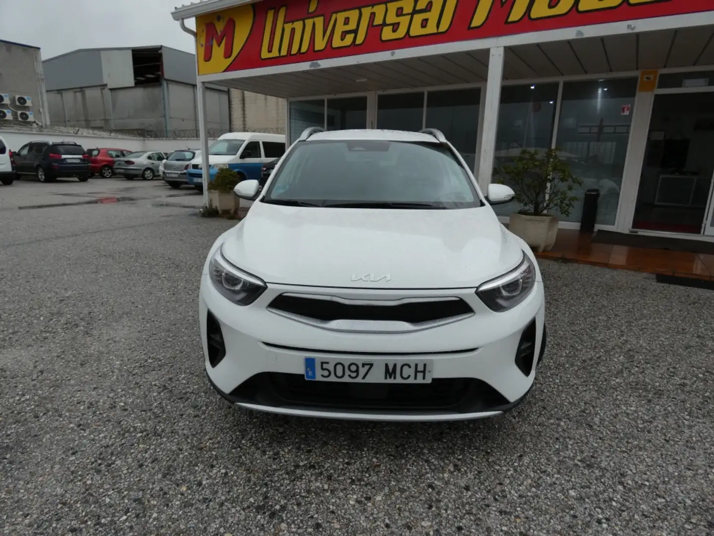 Kia Stonic 1.2 DPi Drive Plus Blanc - 2
