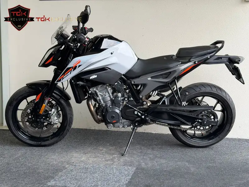 KTM 790 Duke - foto 5