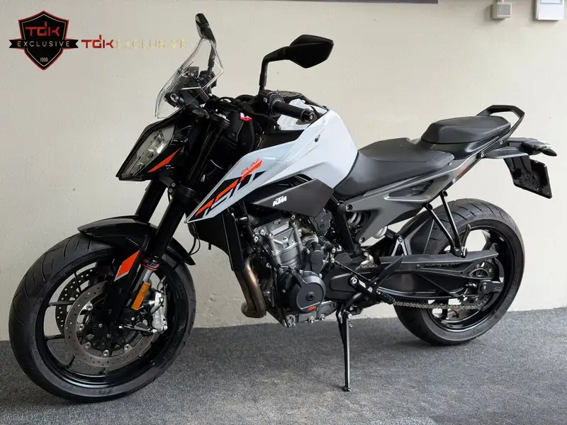 KTM 790 Duke - foto 6
